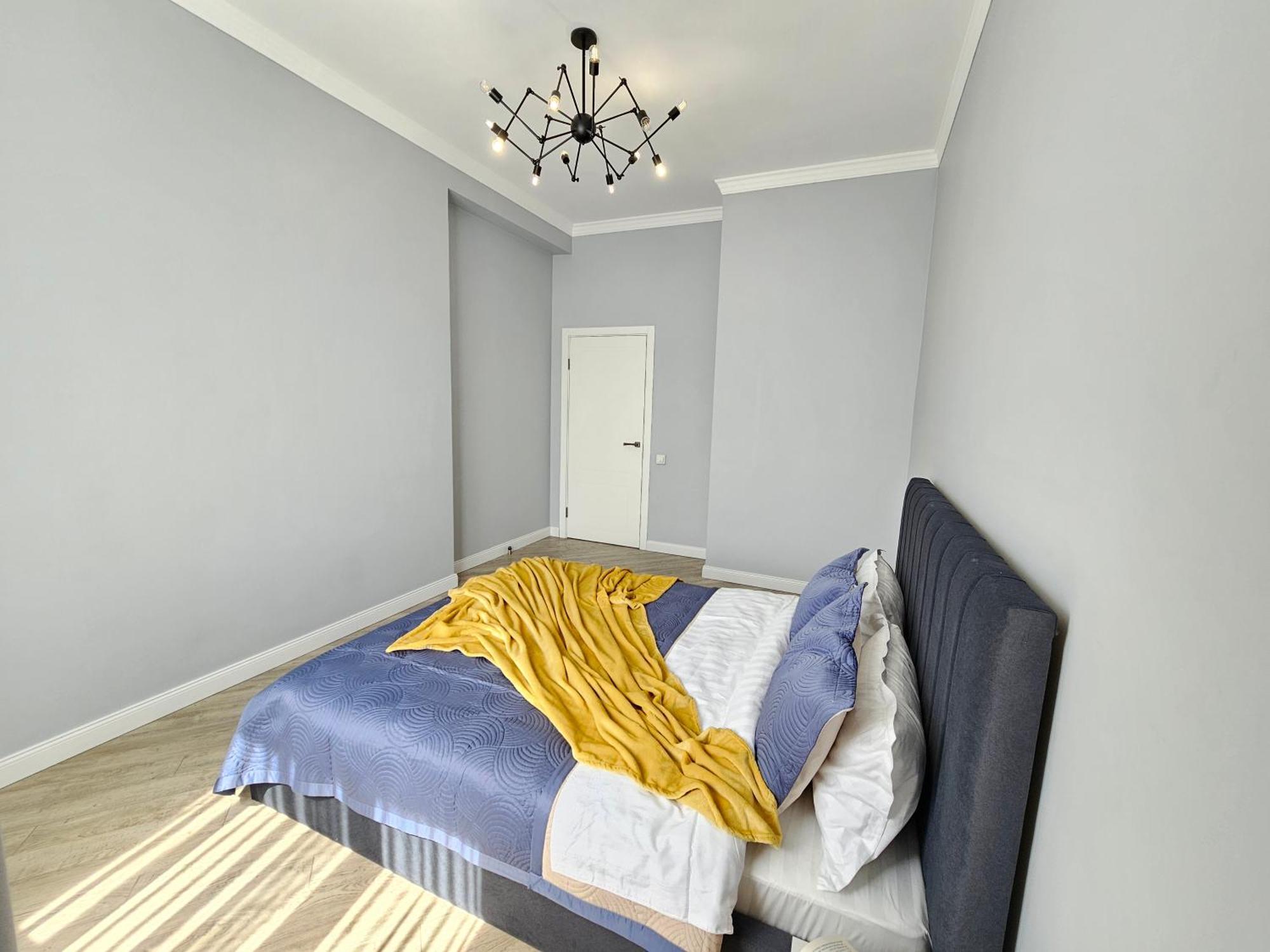 3 Room Gagarin Park Residential Complex Near Mega Shopping Mall 阿拉木图 外观 照片